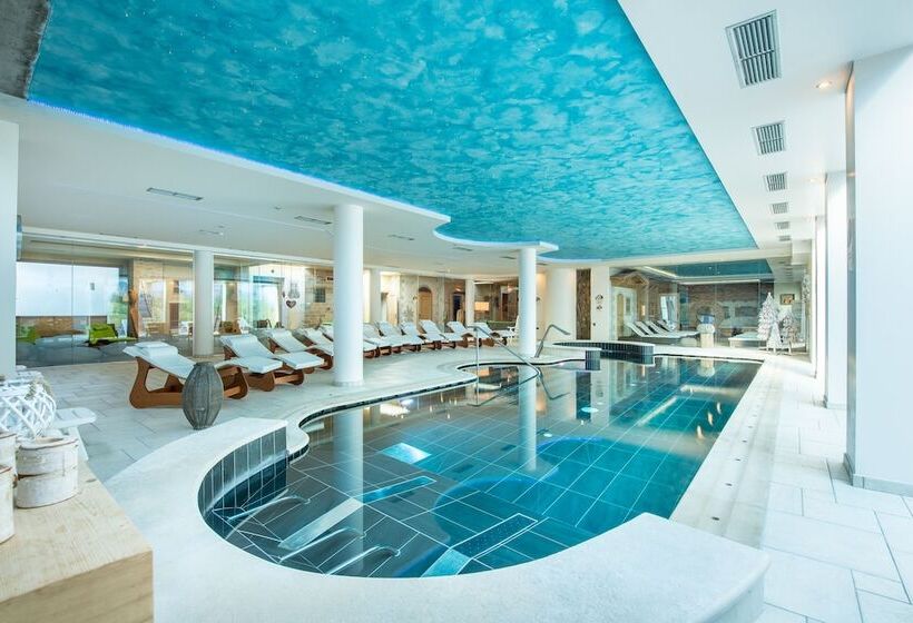 فندق Alpenrose Wellness