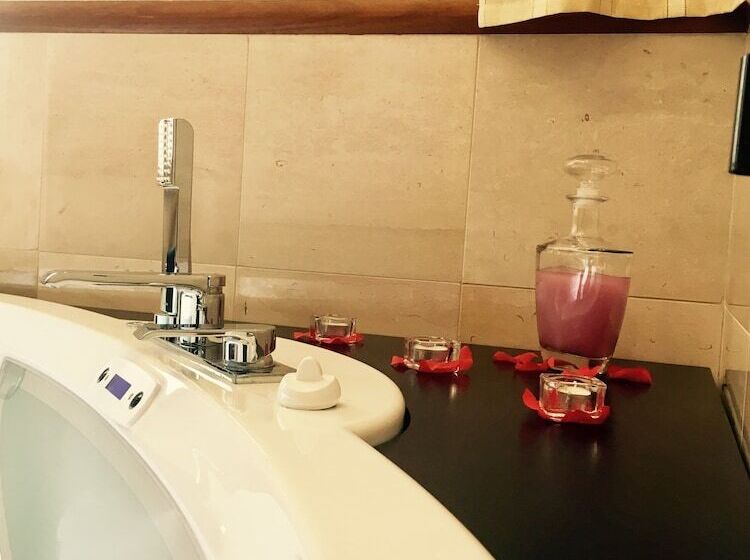 בית מלון כפרי Antica Masseria Martuccio