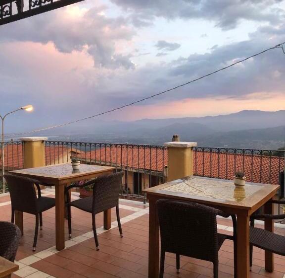 בית מלון כפרי Bia Maore