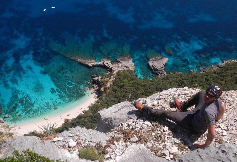 בית מלון כפרי Bia Maore