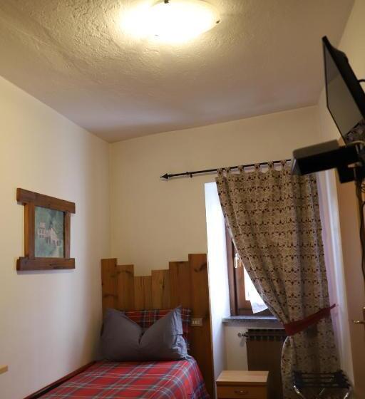 בית מלון כפרי Bucaneve