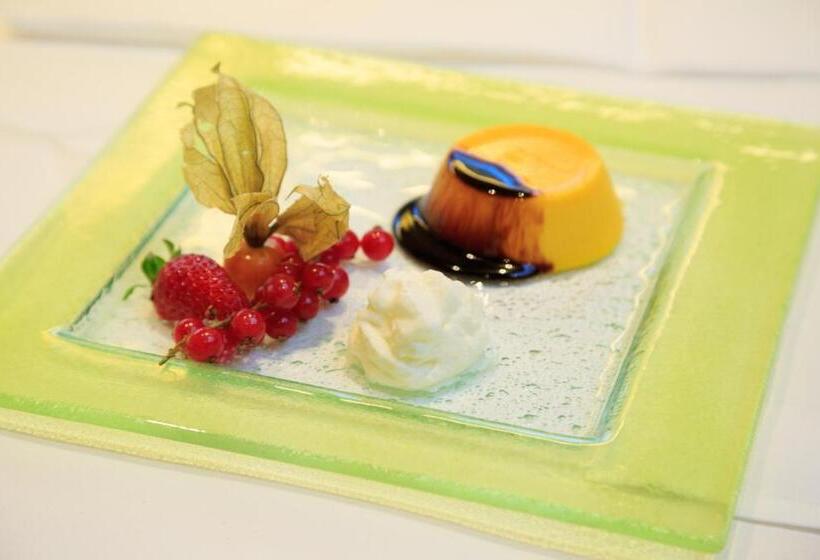 호텔 Cavallino Bianco   Weisses Roessl