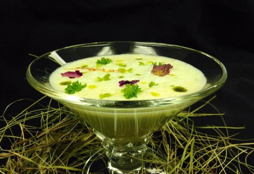 فندق Cendevaves Alpine Silence