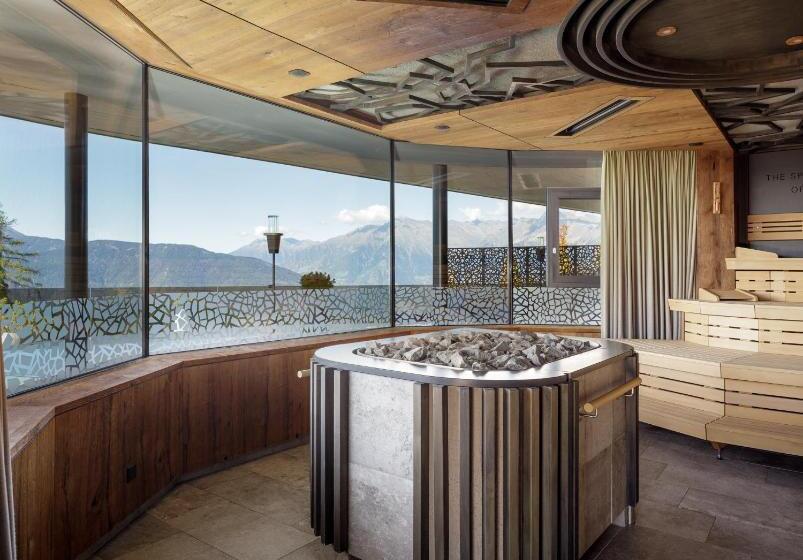 ホテル Chalet Mirabell