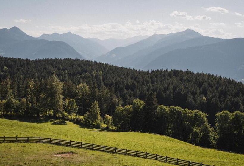 ホテル Chalet Mirabell