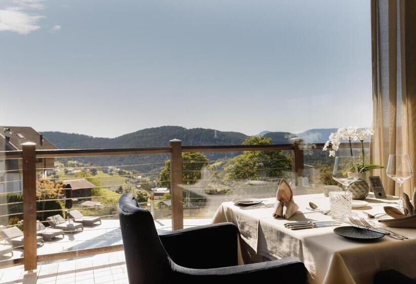 ホテル Chalet Mirabell