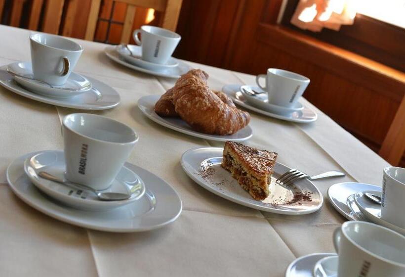 فندق Gallo Cedrone