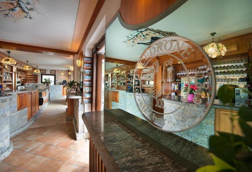 هتل Gallo Cedrone