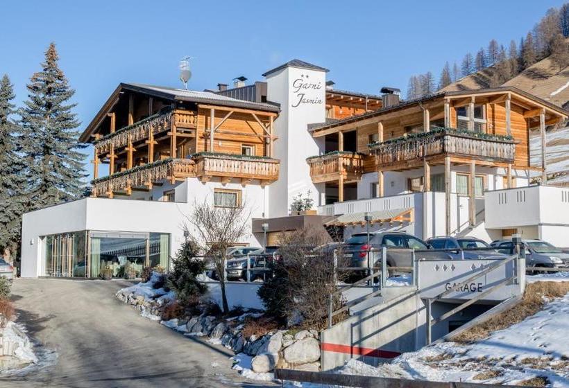 בית מלון כפרי Garni Jasmin