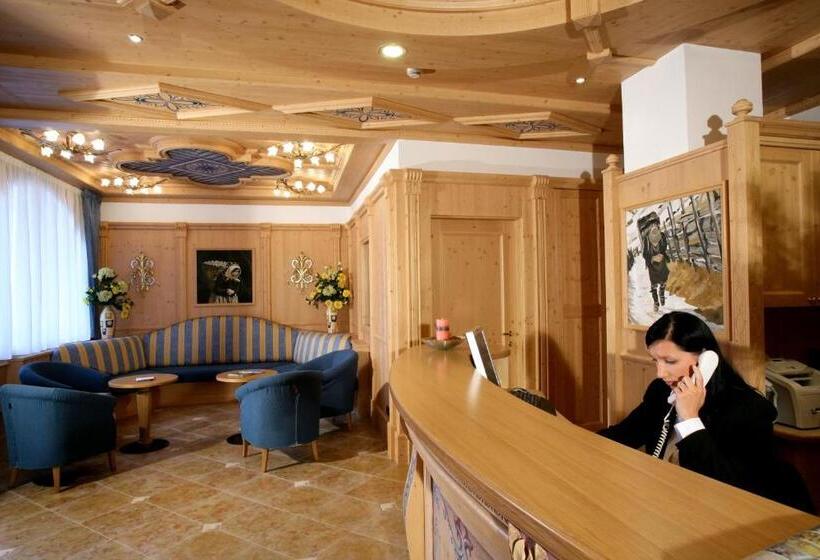 בית מלון כפרי Garni La Roccia