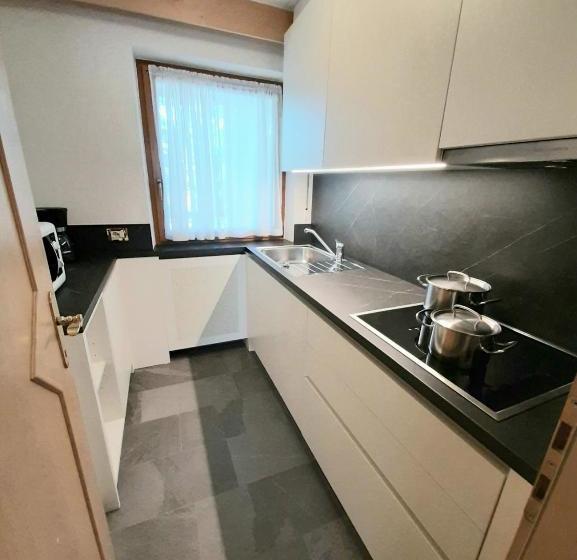 בית מלון כפרי Garnì Lasteis B&b   Apartments