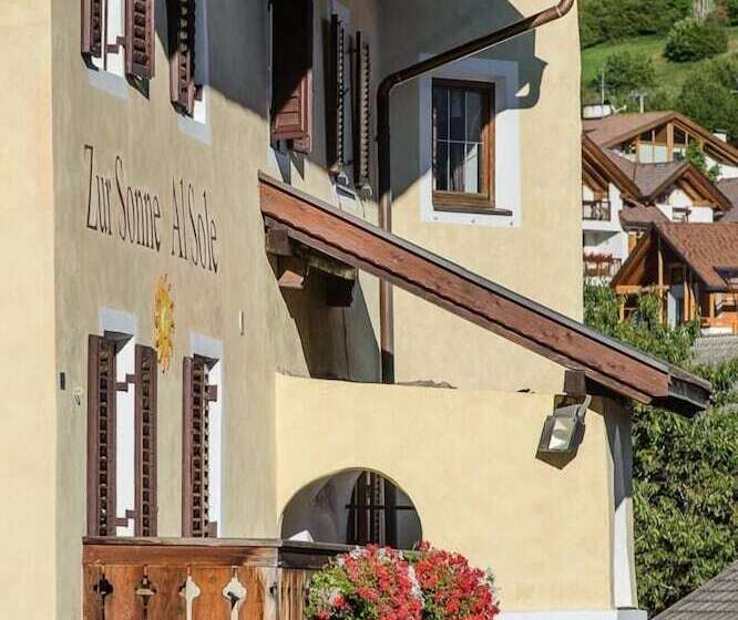 Отель Gasthof Zur Sonne