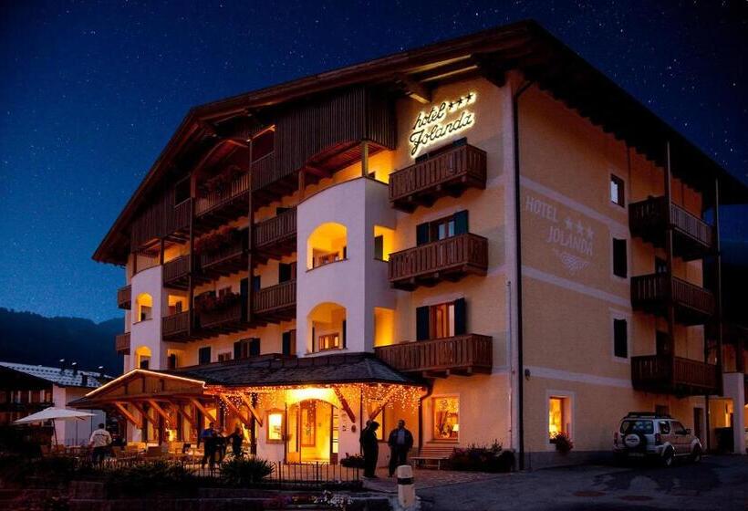 בית מלון כפרי Jolanda