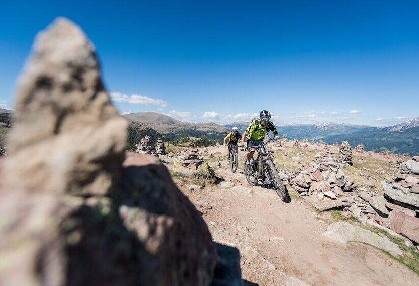 فندق Lanerhof Active/spa/balance