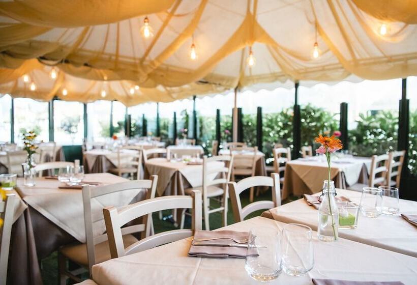 Отель Le Lanterne