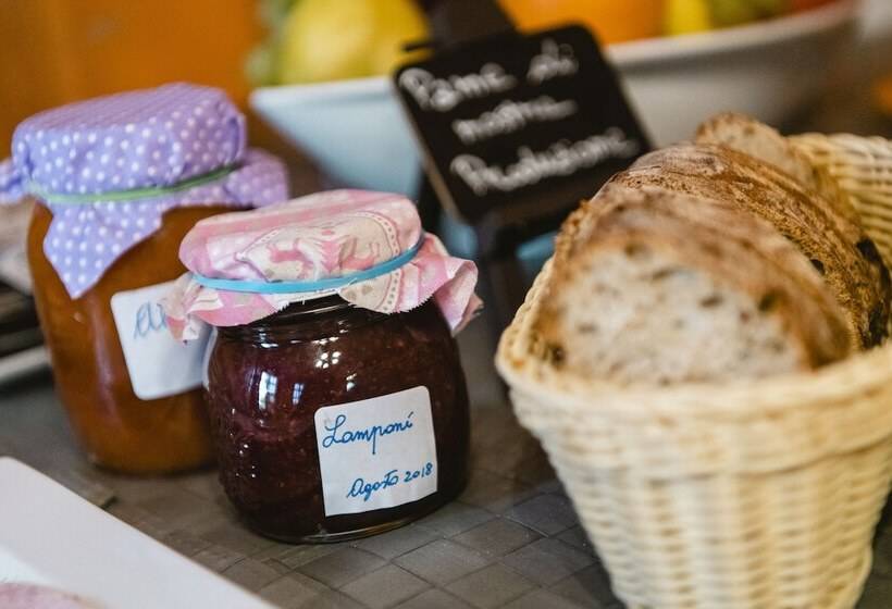 Отель Le Lanterne