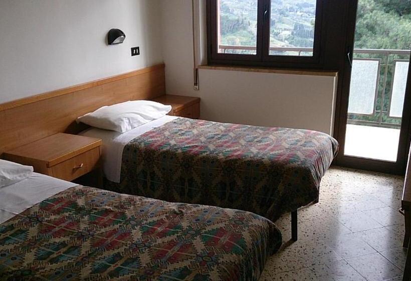 בית מלון כפרי Millepini