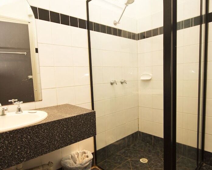 בית מלון כפרי Pedens