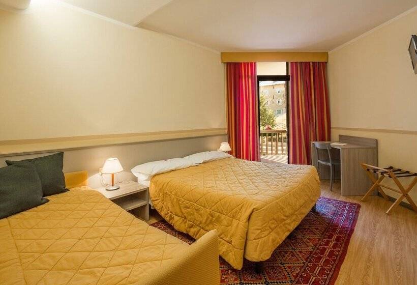 ホテル Portavescovo