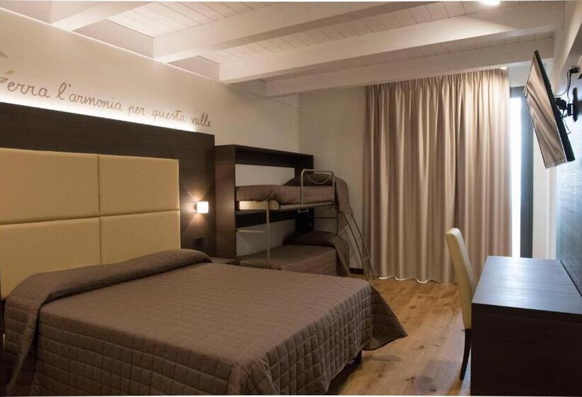 호텔 Ristorante Da Tonino