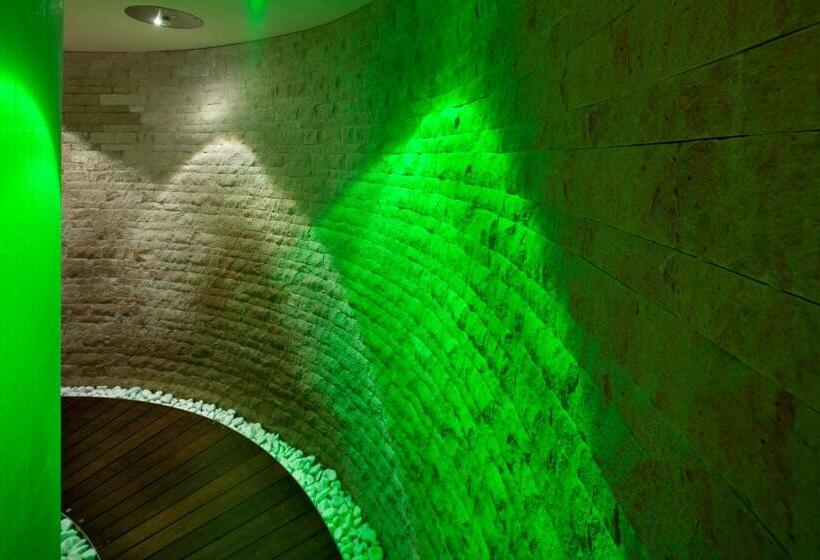 فندق Sayonara Nature & Wellness