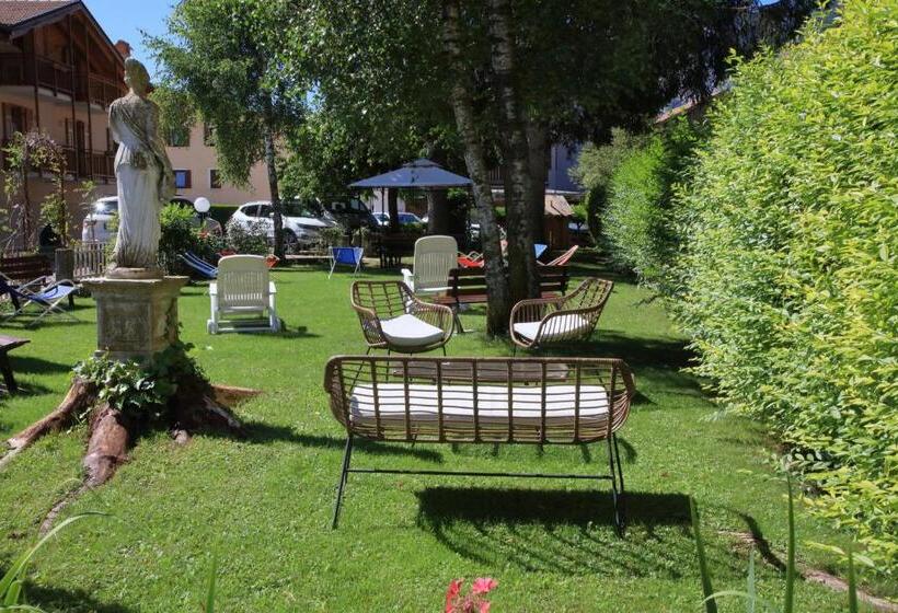 בית מלון כפרי Stella Alpina