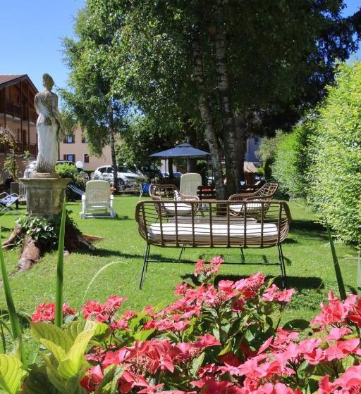 בית מלון כפרי Stella Alpina