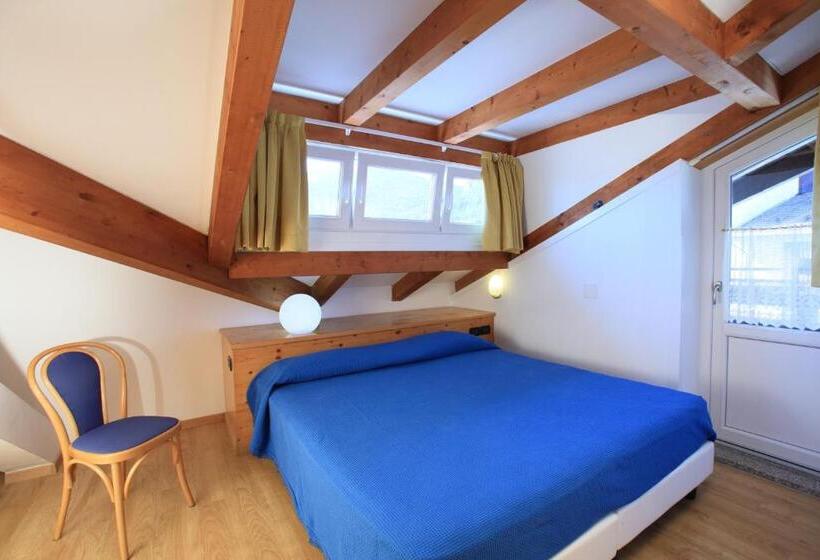 בית מלון כפרי Stella Alpina