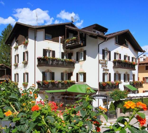 בית מלון כפרי Stella Alpina