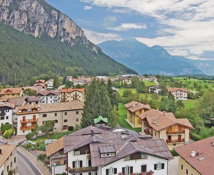 בית מלון כפרי Stella Alpina