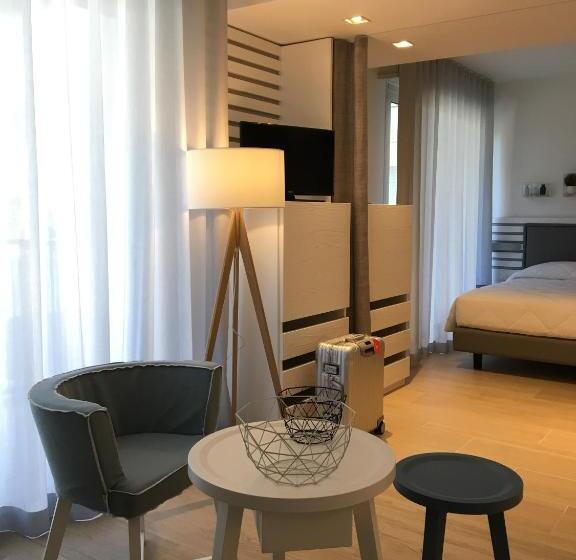 호텔 Suite Erica Lignano