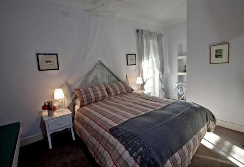 호텔 The Castle  Villa By The Sea