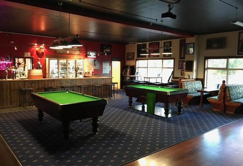 The Wharf Hotel Wynyard