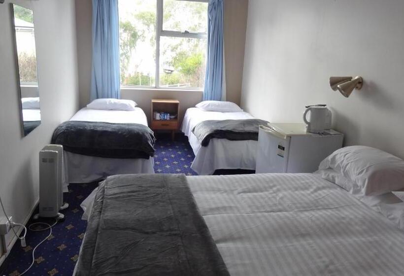 The Wharf Hotel Wynyard