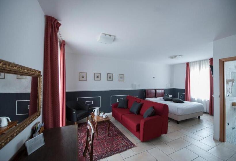 فندق Villa Colico