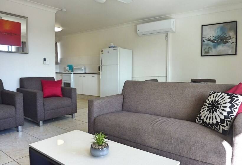 Jadran Motel & El Jays Holiday Lodge