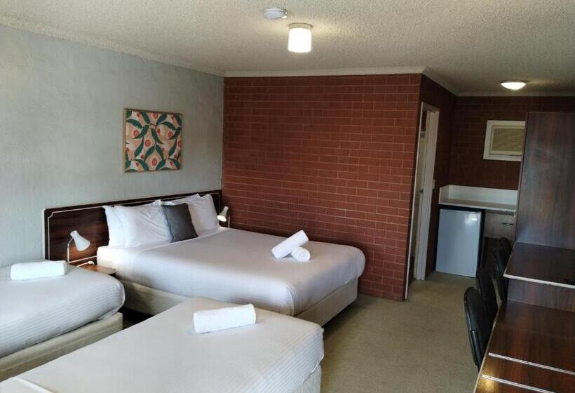 Junction Motel Wagga