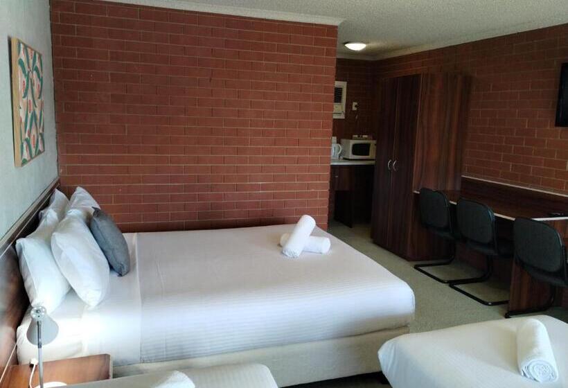 Junction Motel Wagga