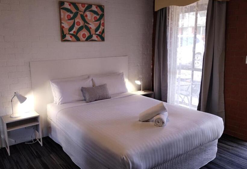 Junction Motel Wagga