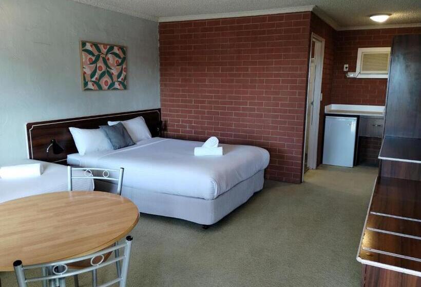 Junction Motel Wagga