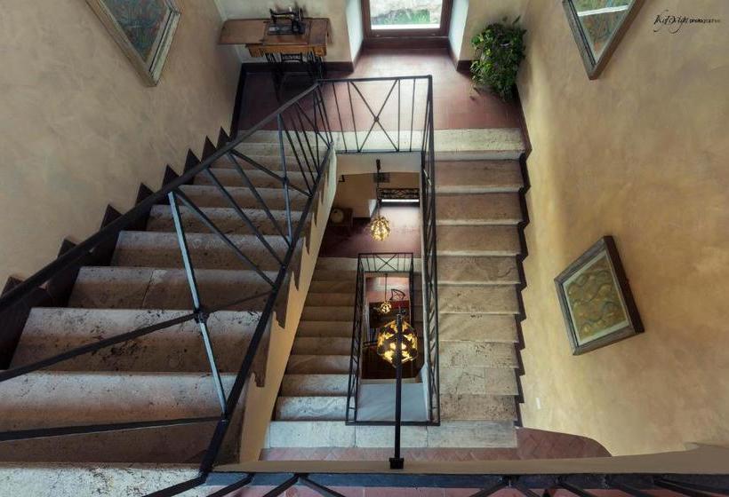 민박 La Meridiana Relais