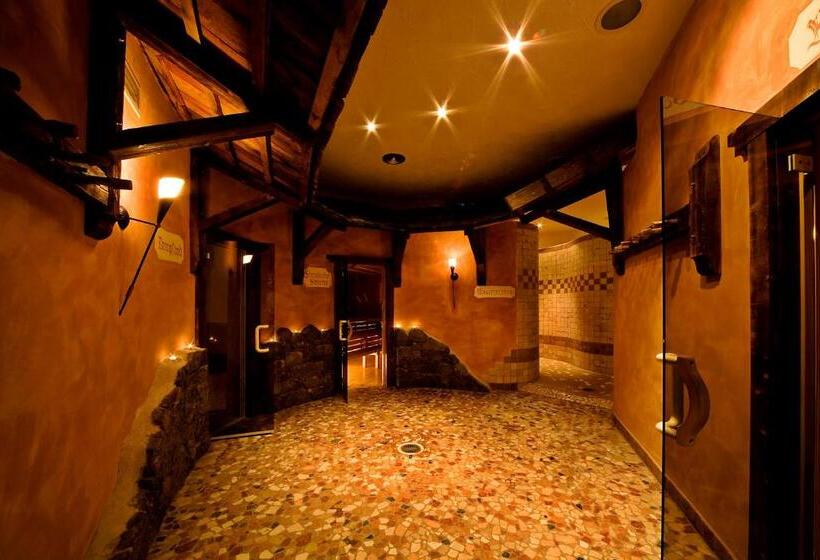 Landhotel Tharerwirt