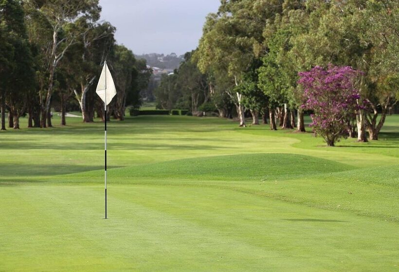 مُتل Bridges On Argyle