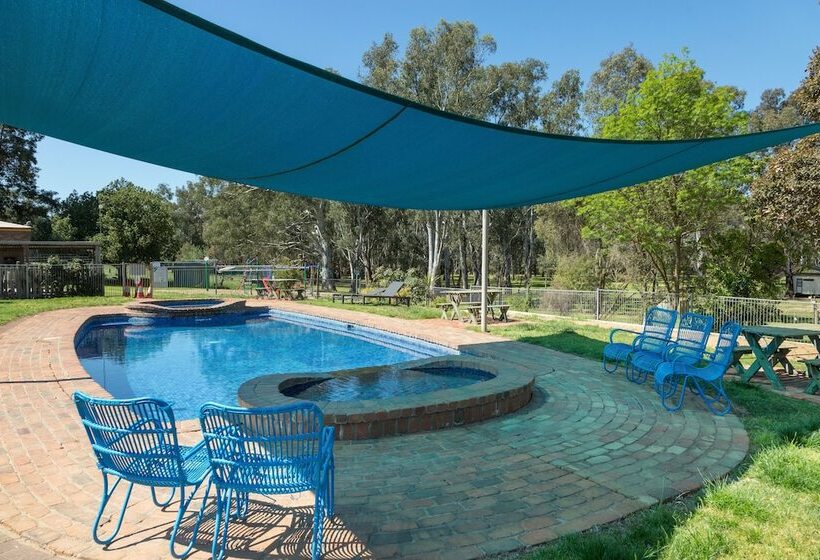מוטל Corowa Bindaree Holiday Park