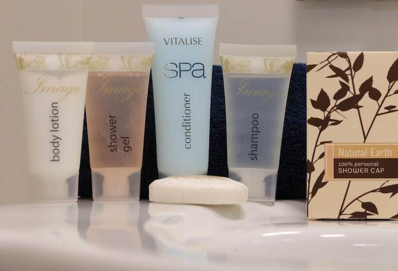 مُتل Forest Lodge Motor Inn & Restaurant