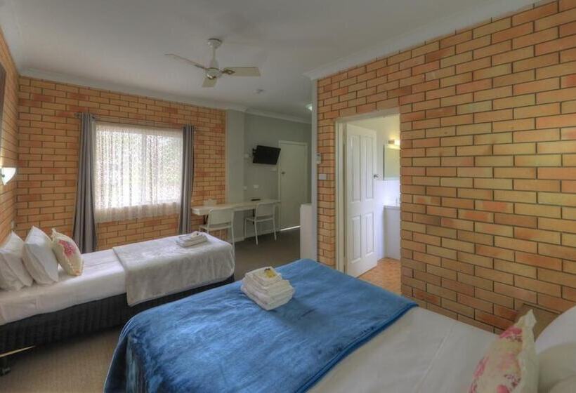 מוטל Hilldrop Motor Inn