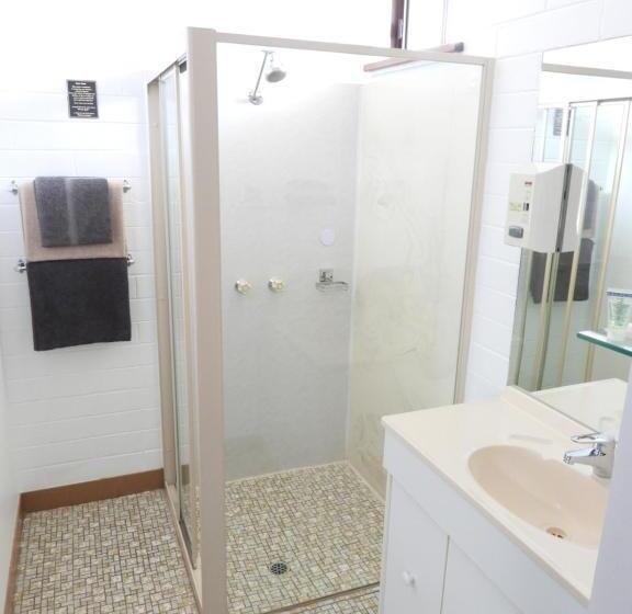 فندق على الطريق Orana Motor Inn