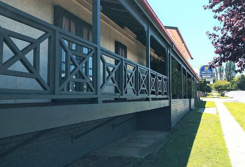 مُتل Redhill Cooma Motor Inn