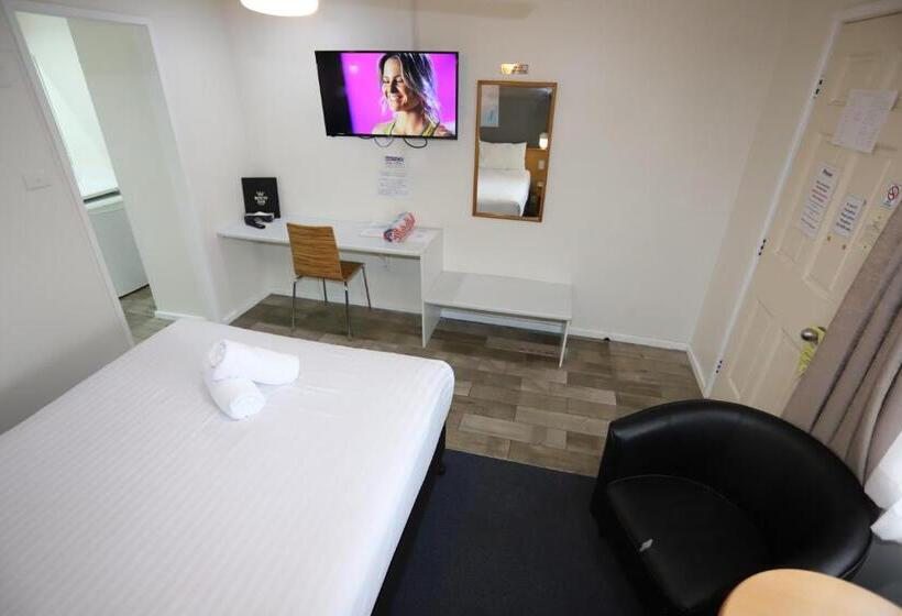 모텔 Reign Inn Newcastle