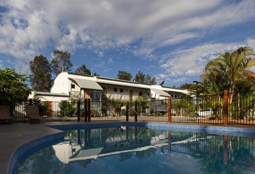 Novena Palms Motel